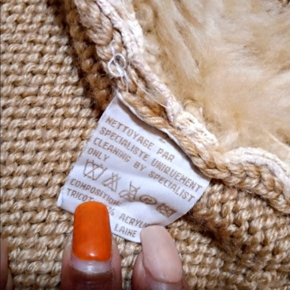Warm sweater, real rabbit fur size S gold tan color - Picture 6 of 8
